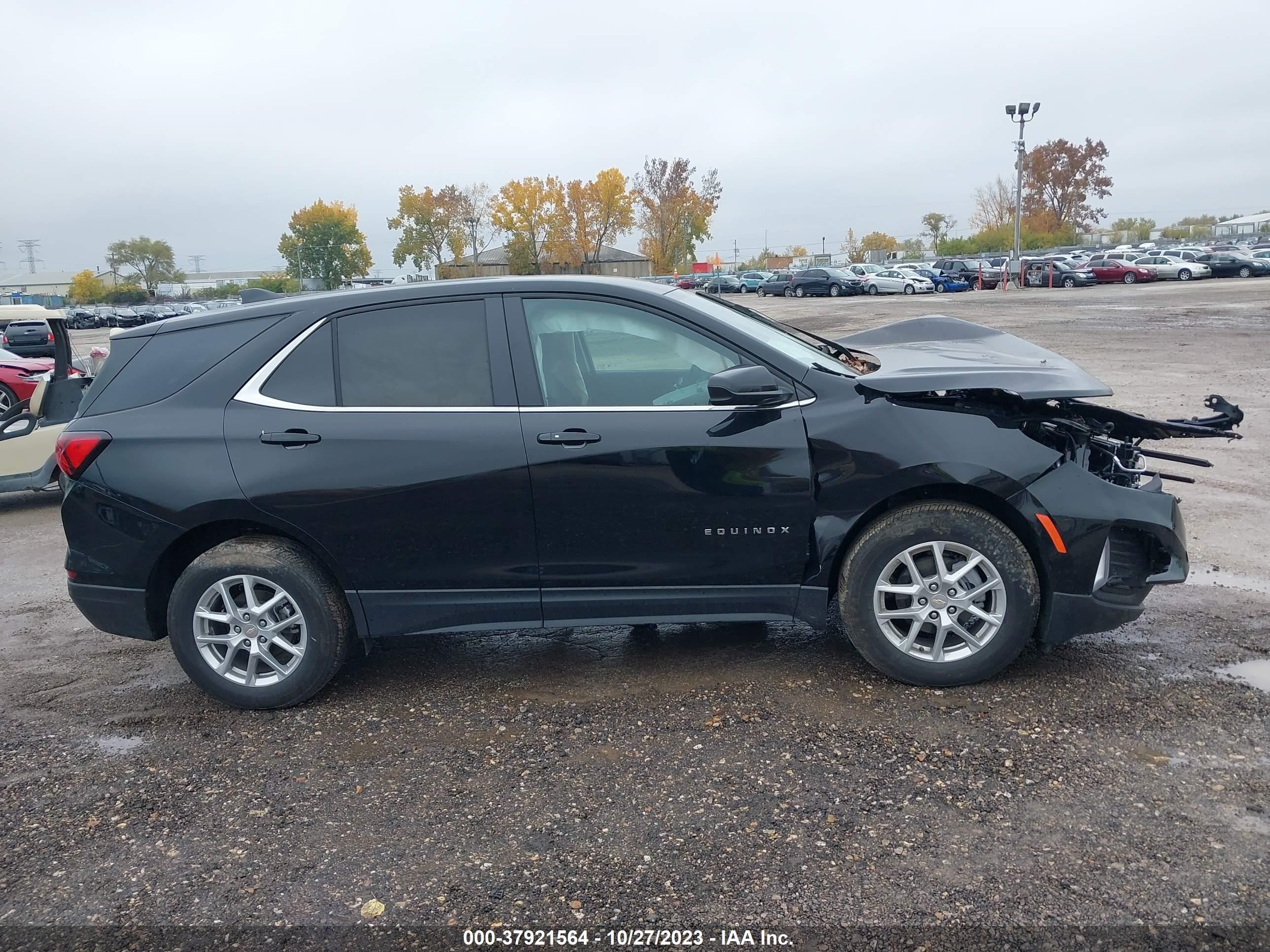 Photo 11 VIN: 3GNAXTEG9PL227117 - CHEVROLET EQUINOX 