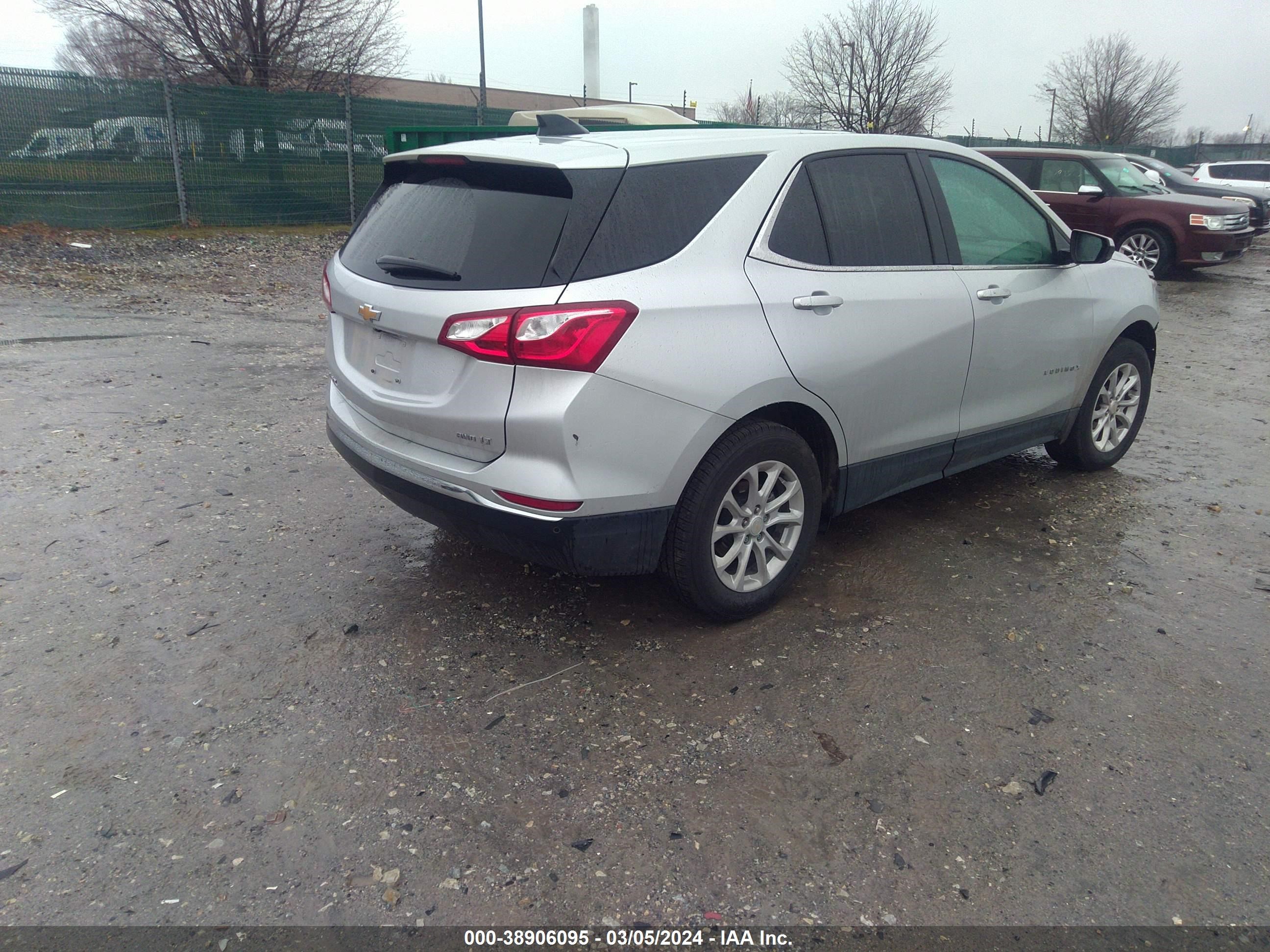 Photo 3 VIN: 3GNAXTEV1MS161405 - CHEVROLET EQUINOX 