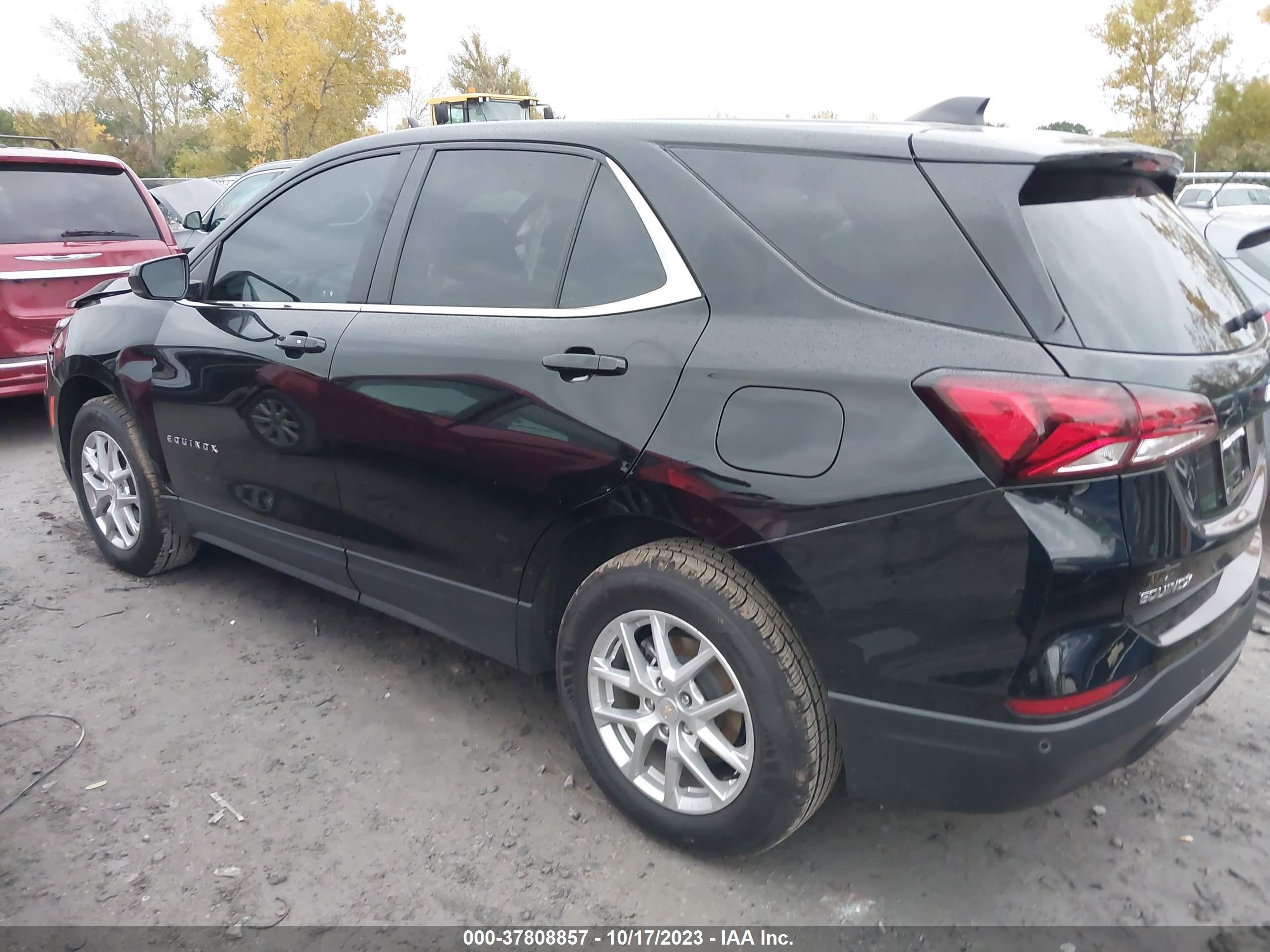 Photo 2 VIN: 3GNAXTEV5NL142075 - CHEVROLET EQUINOX 