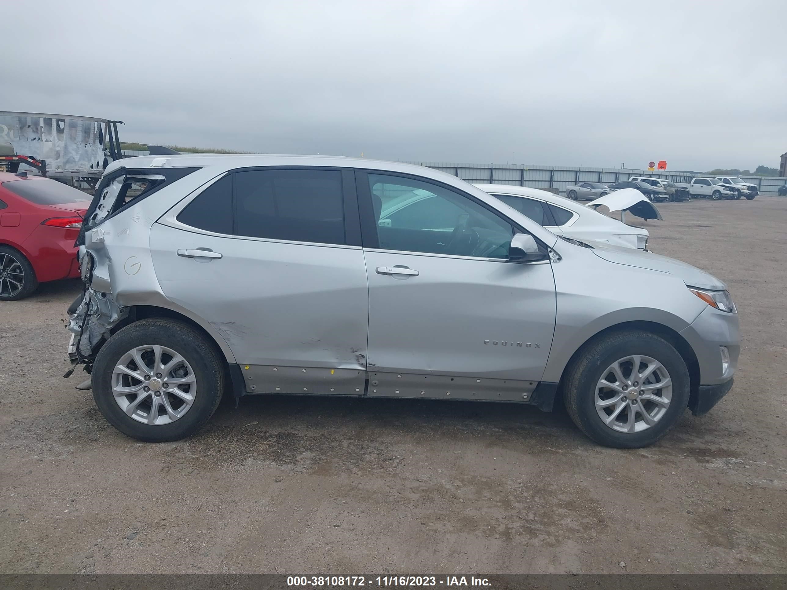 Photo 12 VIN: 3GNAXTEV7LS720633 - CHEVROLET EQUINOX 