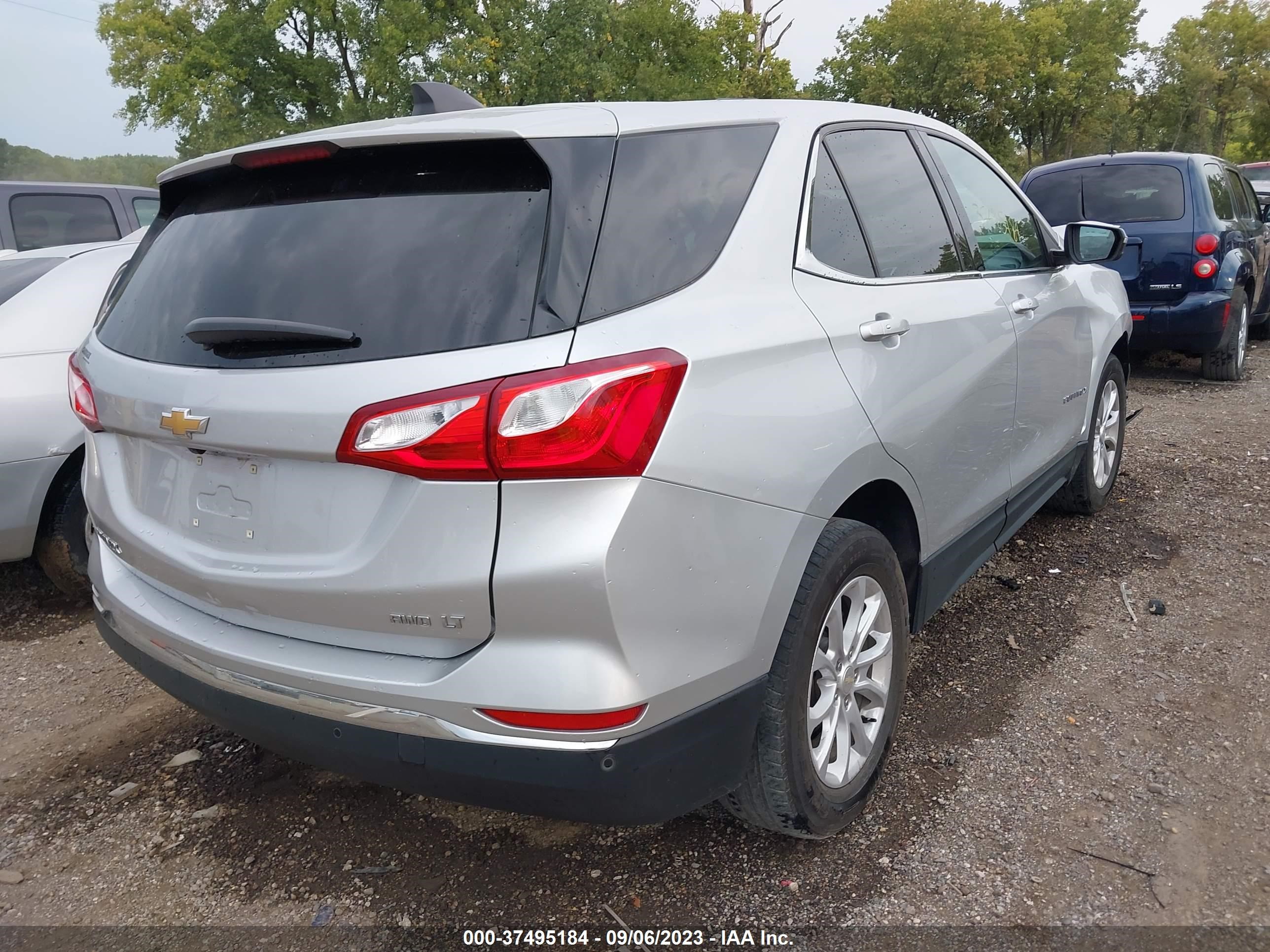 Photo 3 VIN: 3GNAXTEV9KS628003 - CHEVROLET EQUINOX 