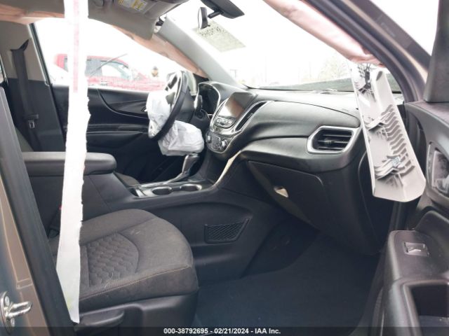 Photo 4 VIN: 3GNAXTEX6JS580945 - CHEVROLET EQUINOX 