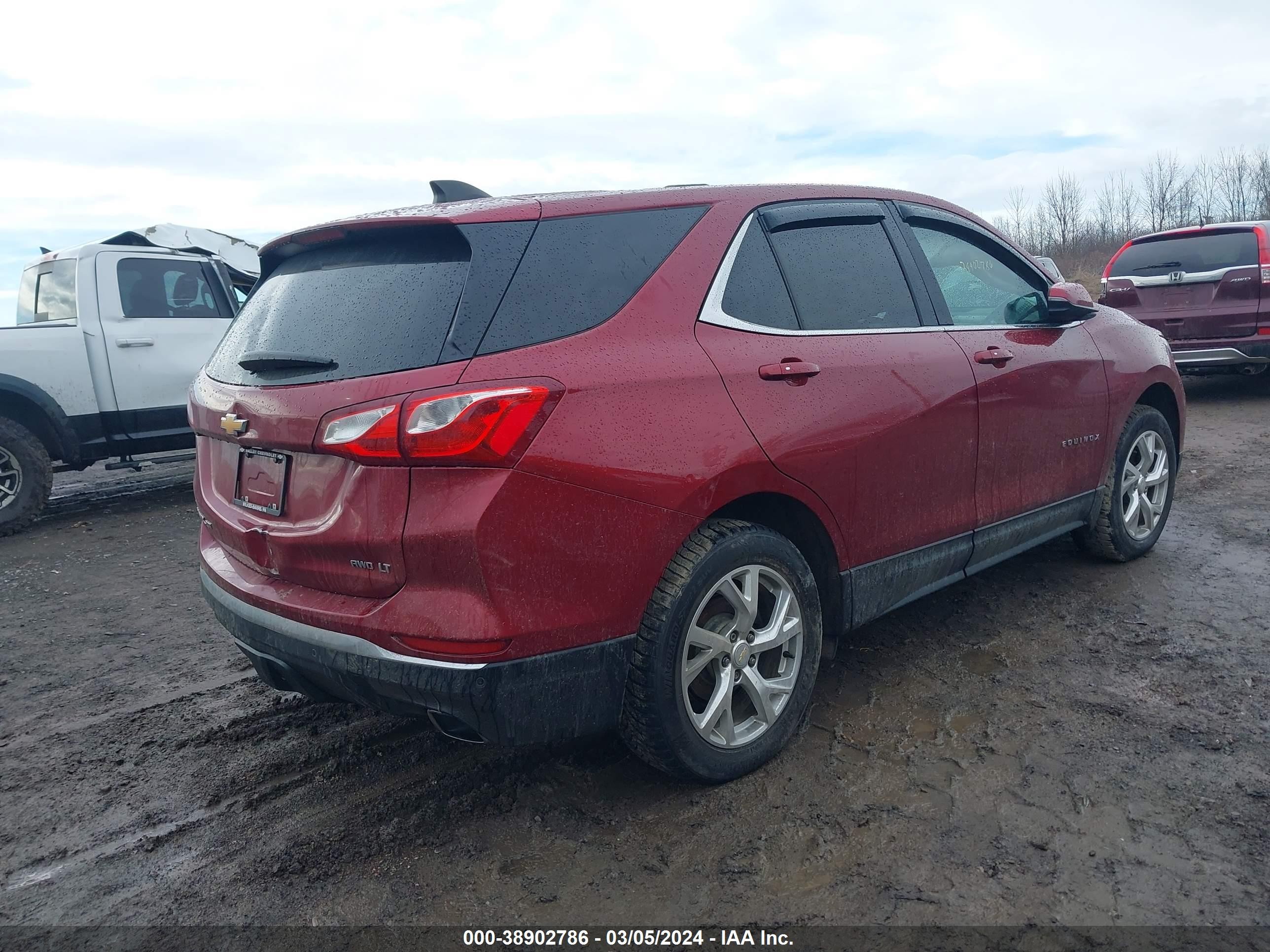 Photo 3 VIN: 3GNAXTEX7JS509592 - CHEVROLET EQUINOX 