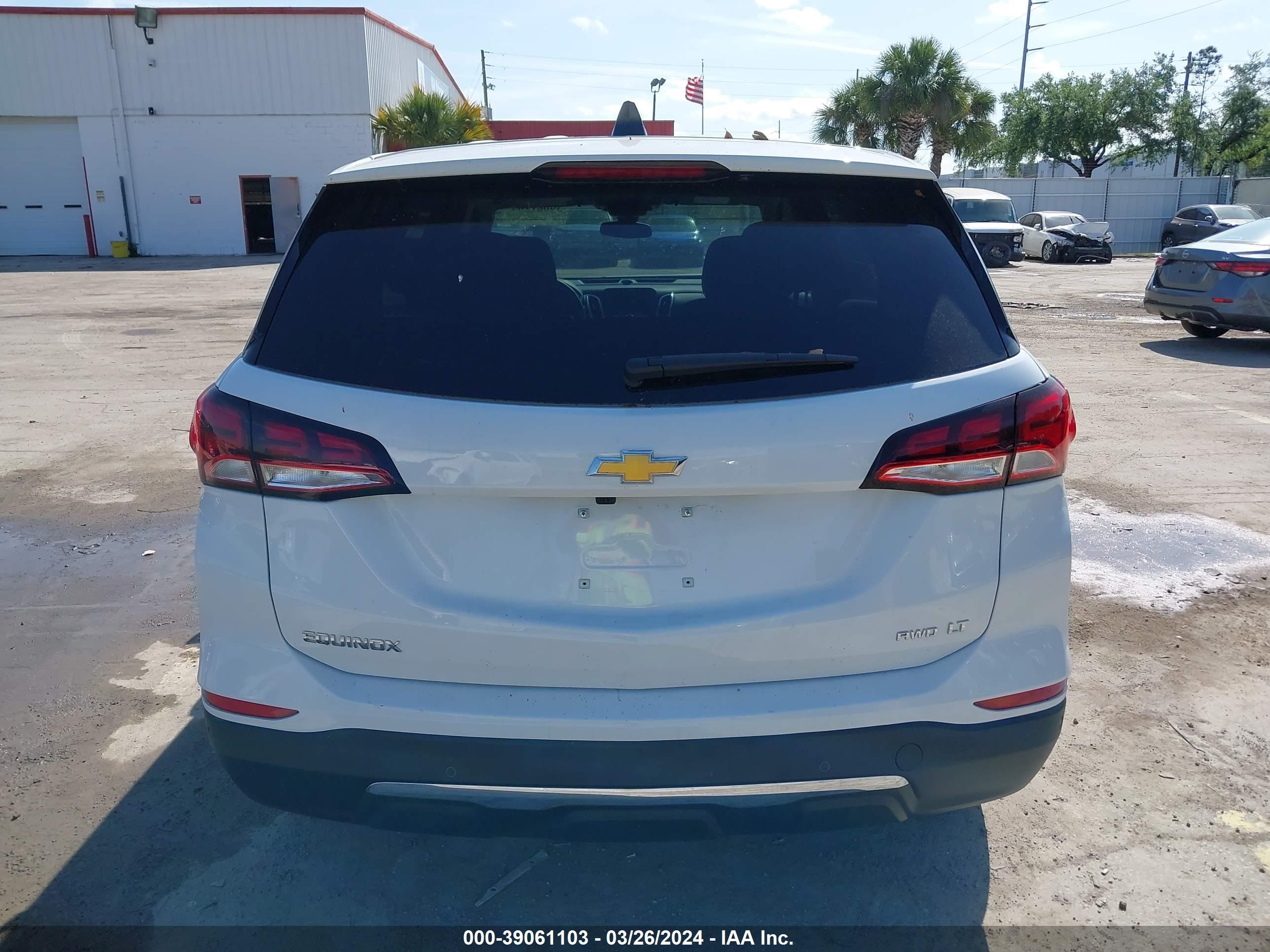 Photo 15 VIN: 3GNAXUEG2RL239814 - CHEVROLET EQUINOX 