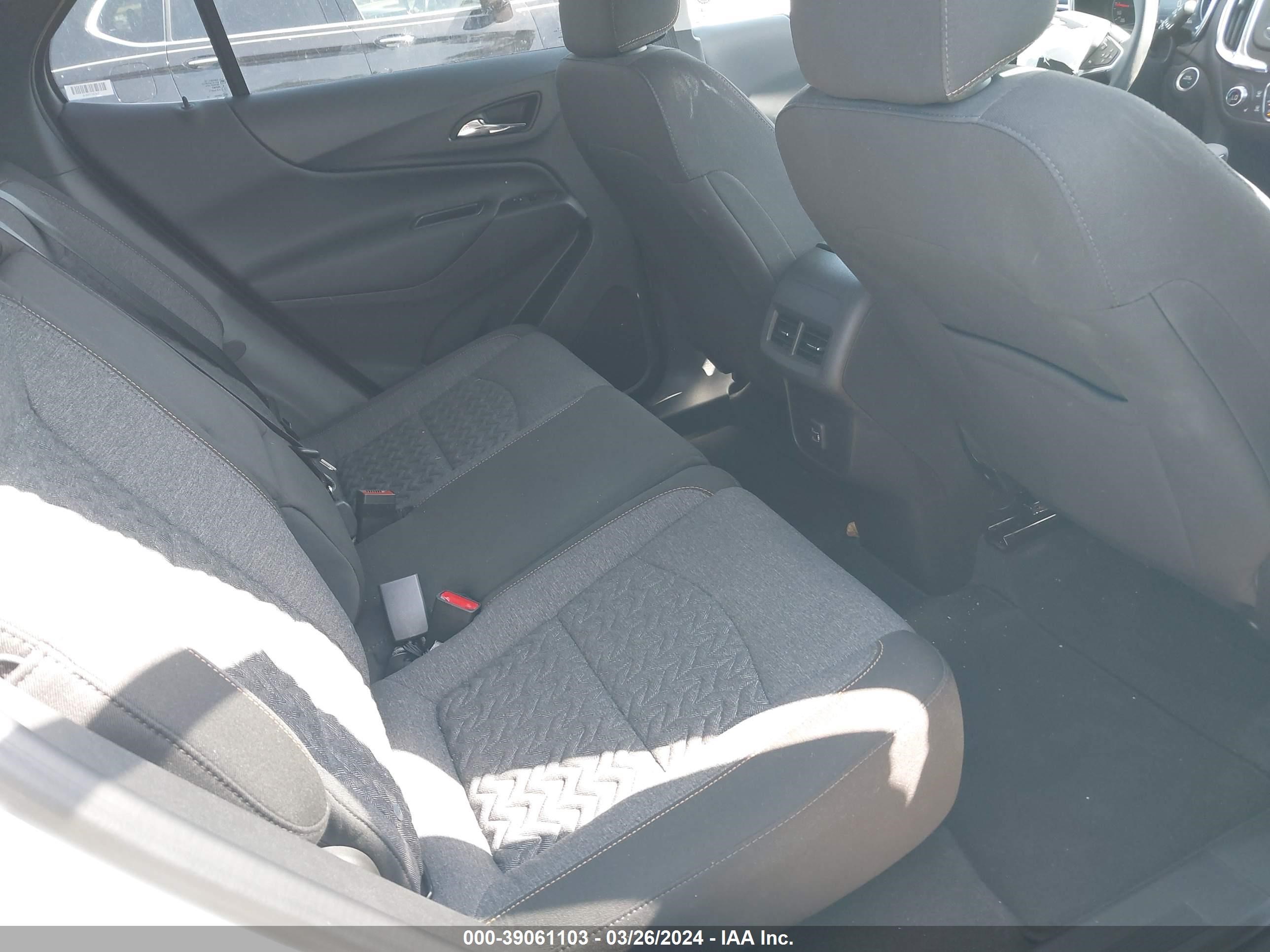 Photo 7 VIN: 3GNAXUEG2RL239814 - CHEVROLET EQUINOX 