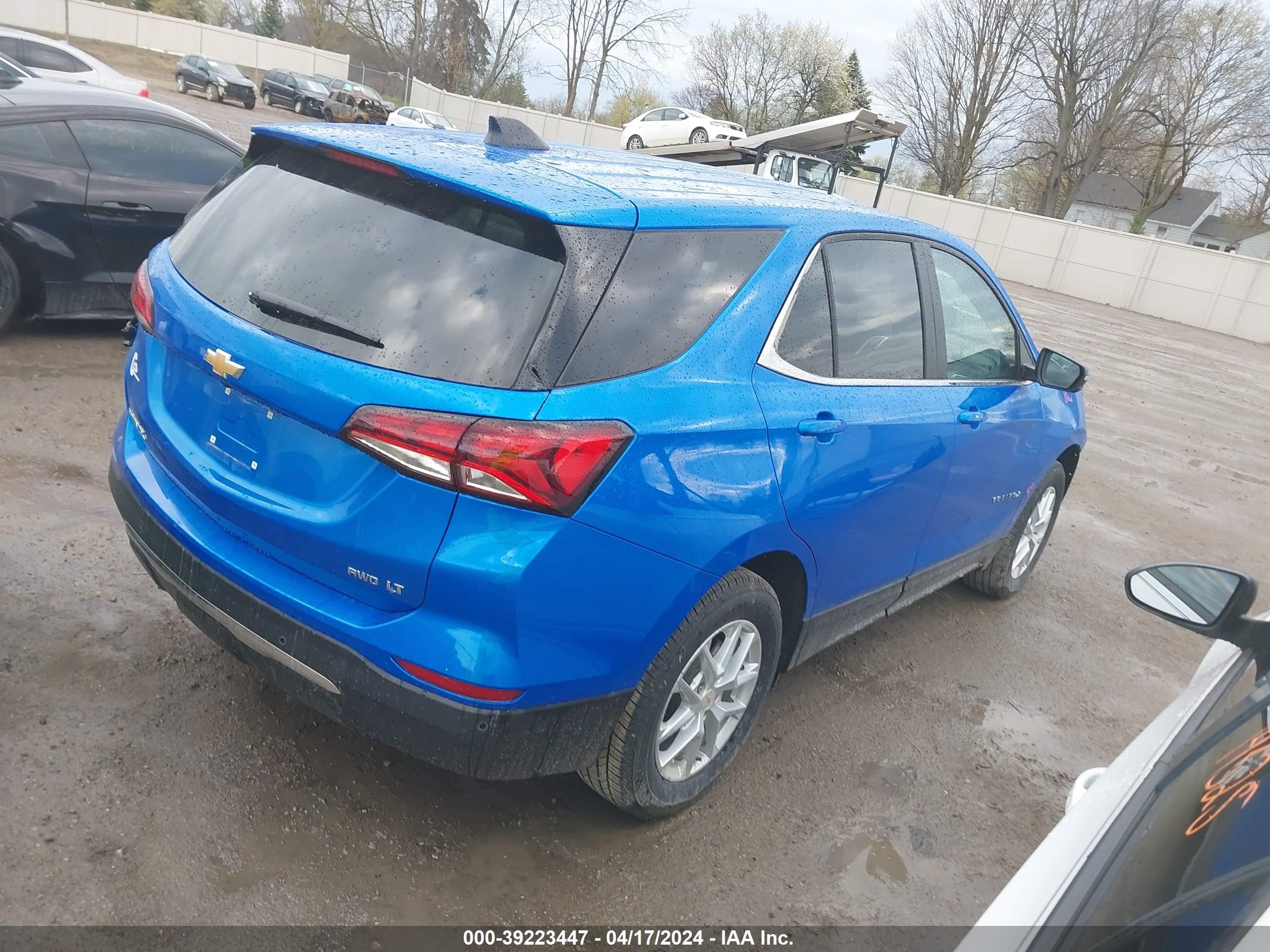 Photo 3 VIN: 3GNAXUEG2RS120389 - CHEVROLET EQUINOX 