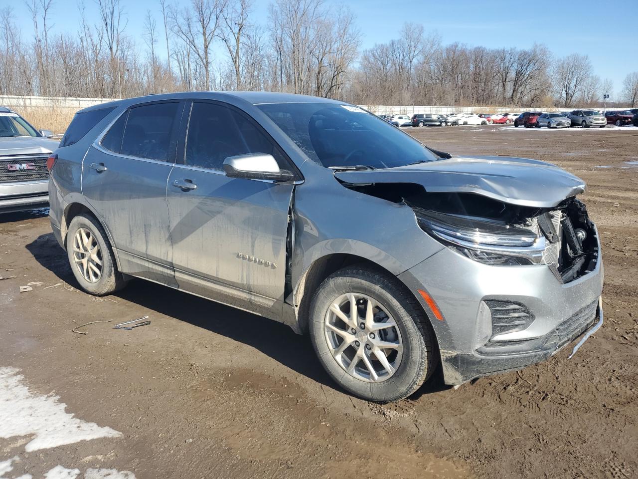 Photo 3 VIN: 3GNAXUEG2RS128430 - CHEVROLET EQUINOX 