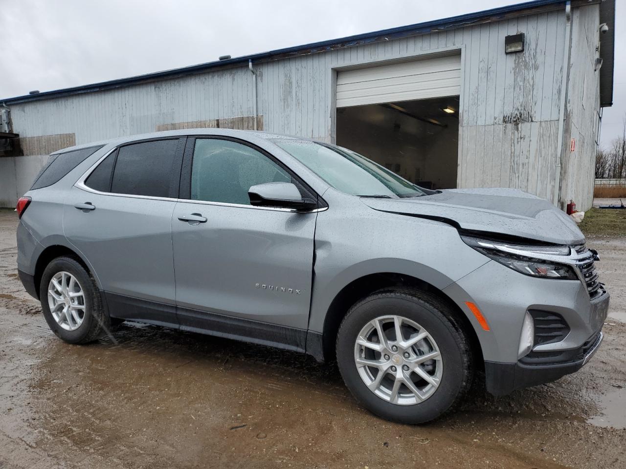 Photo 3 VIN: 3GNAXUEG6RL279779 - CHEVROLET EQUINOX 