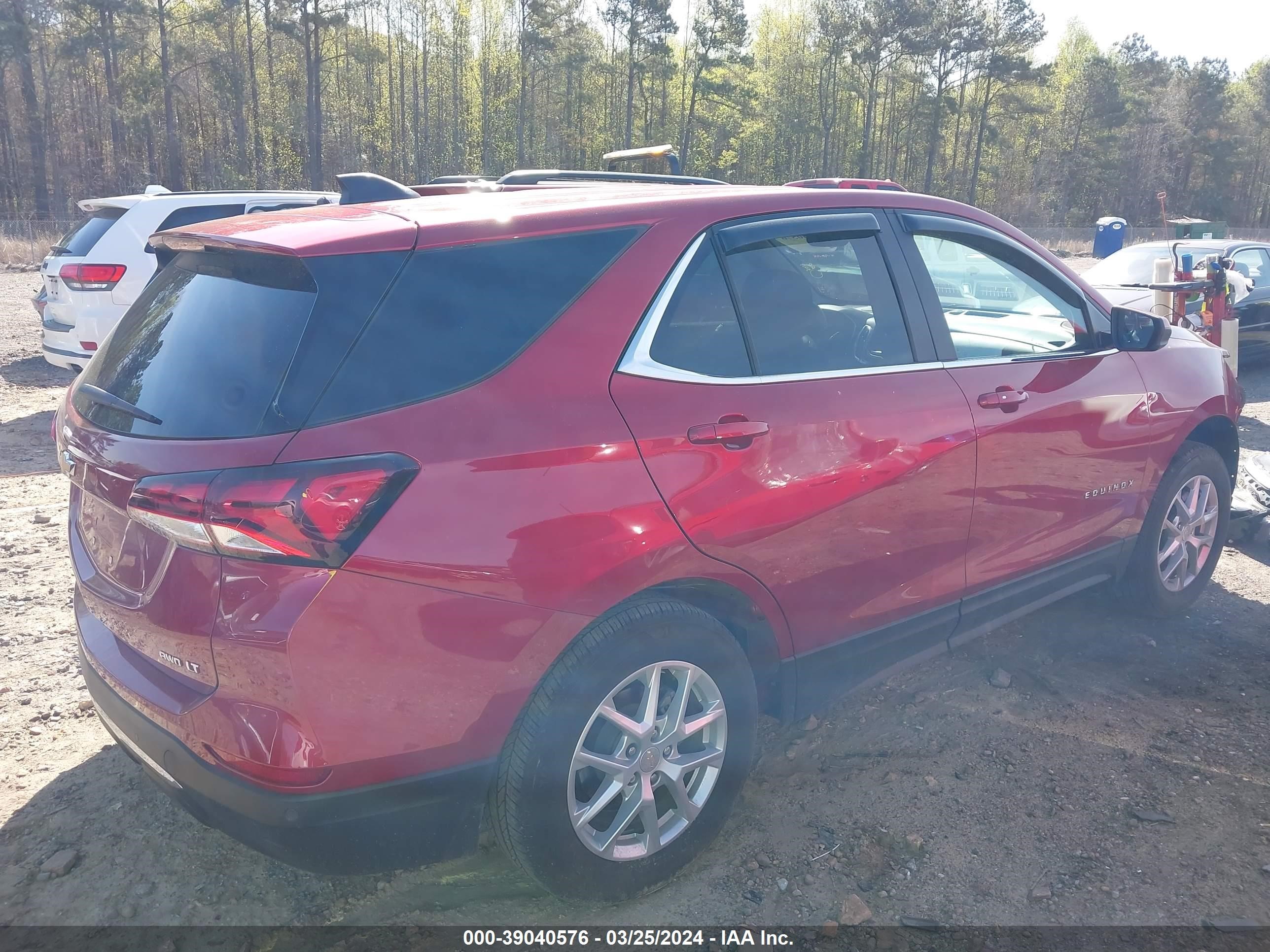 Photo 3 VIN: 3GNAXUEG7PL131783 - CHEVROLET EQUINOX 