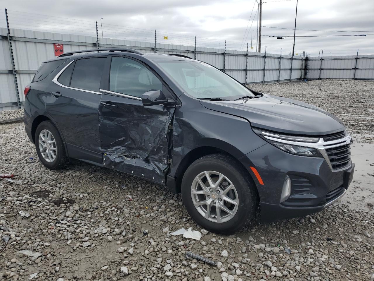 Photo 3 VIN: 3GNAXUEG7PS137850 - CHEVROLET EQUINOX 