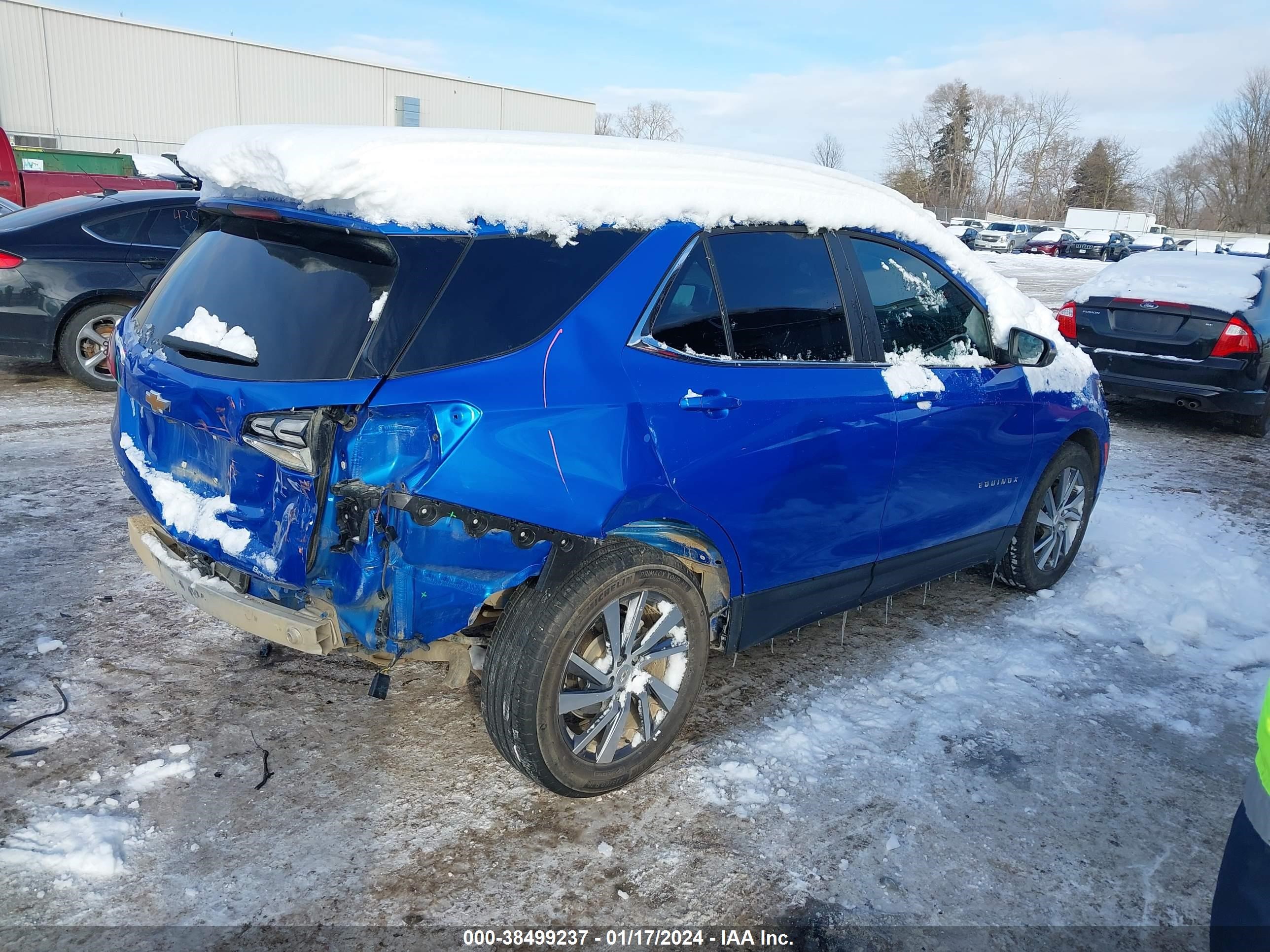 Photo 3 VIN: 3GNAXUEG7RS108884 - CHEVROLET EQUINOX 