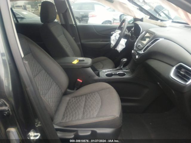 Photo 4 VIN: 3GNAXUEV1KS588280 - CHEVROLET EQUINOX 