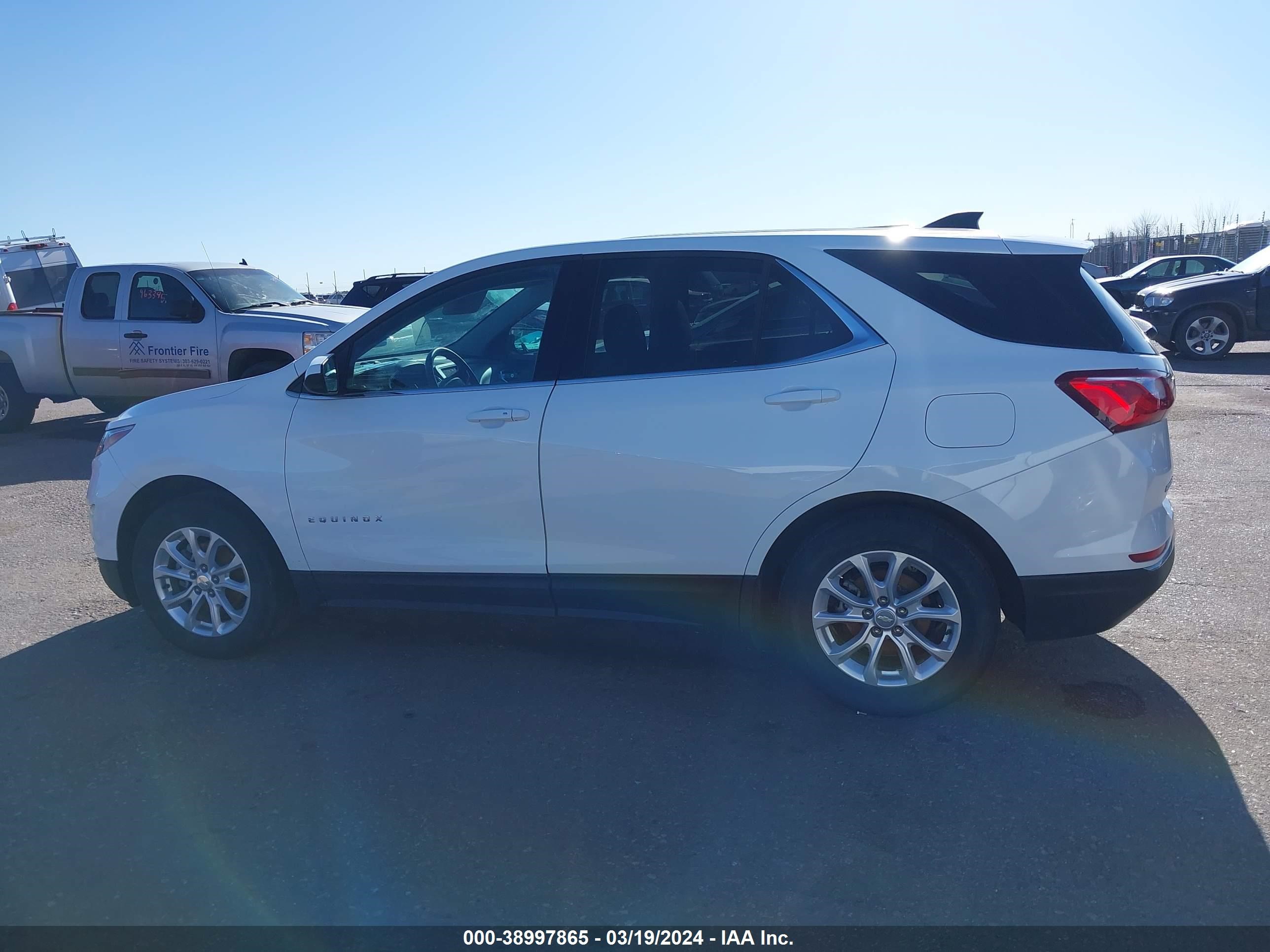 Photo 13 VIN: 3GNAXUEV1LS519624 - CHEVROLET EQUINOX 