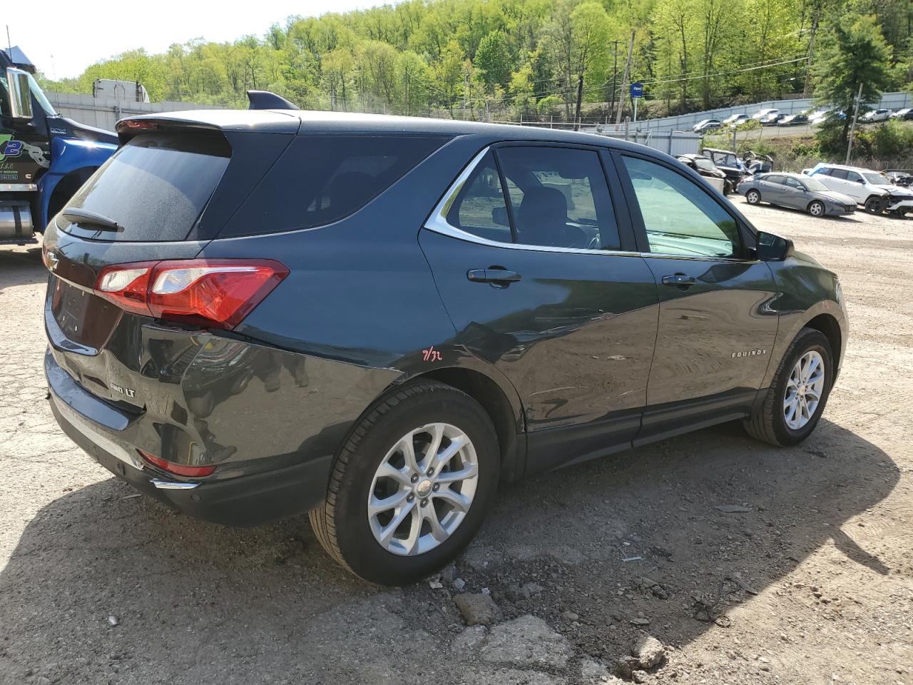 Photo 2 VIN: 3GNAXUEV1ML329799 - CHEVROLET EQUINOX 