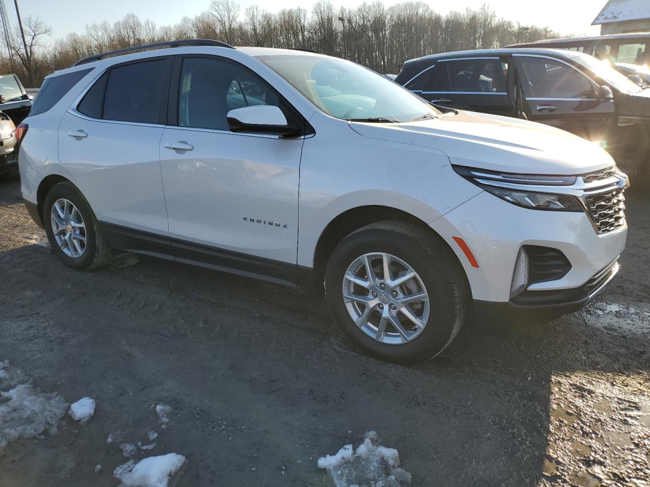 Photo 3 VIN: 3GNAXUEV1NL298345 - CHEVROLET EQUINOX 