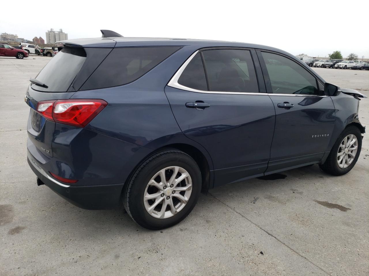 Photo 2 VIN: 3GNAXUEV2KL290881 - CHEVROLET EQUINOX 