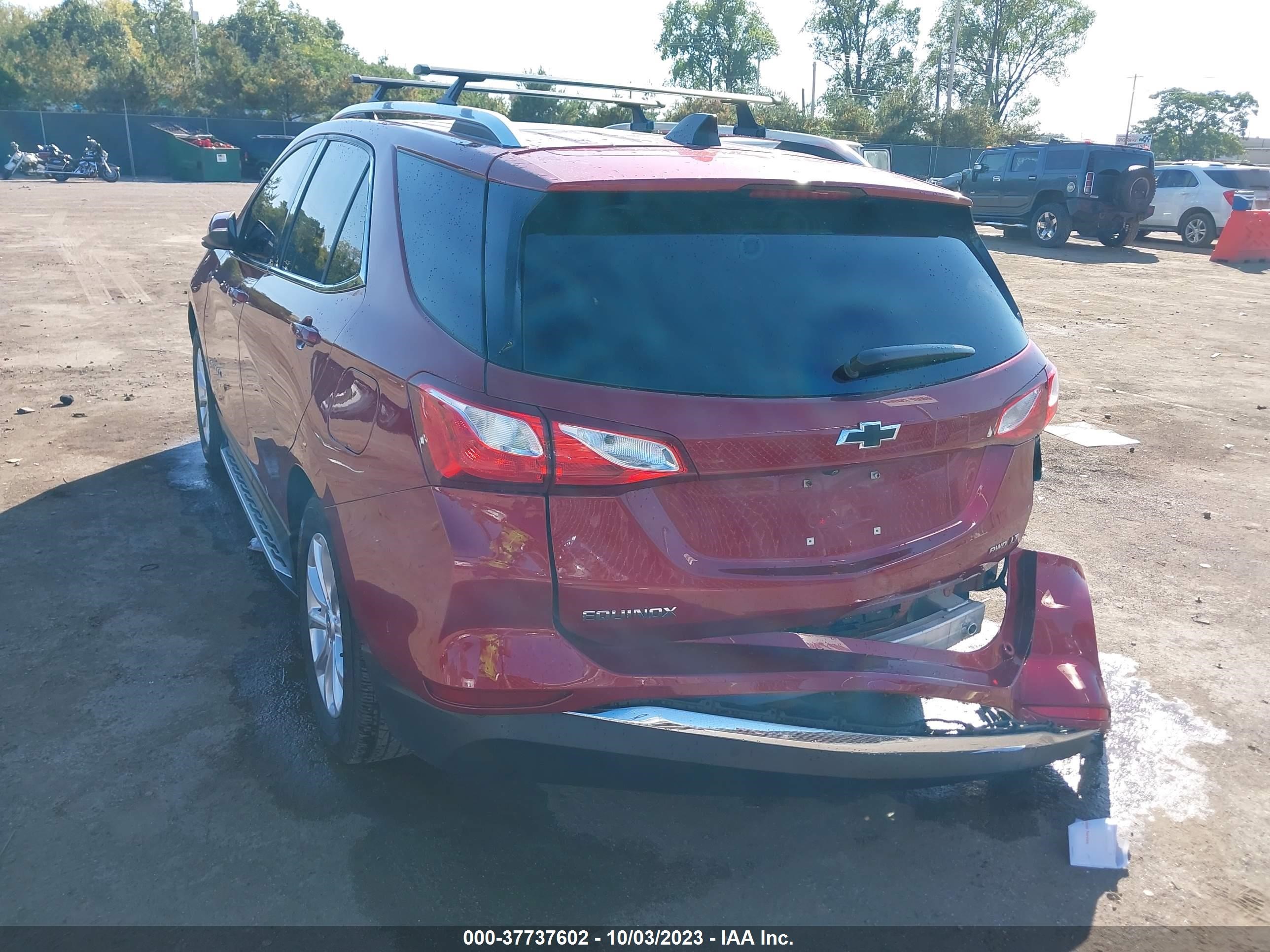 Photo 2 VIN: 3GNAXUEV2KS550248 - CHEVROLET EQUINOX 