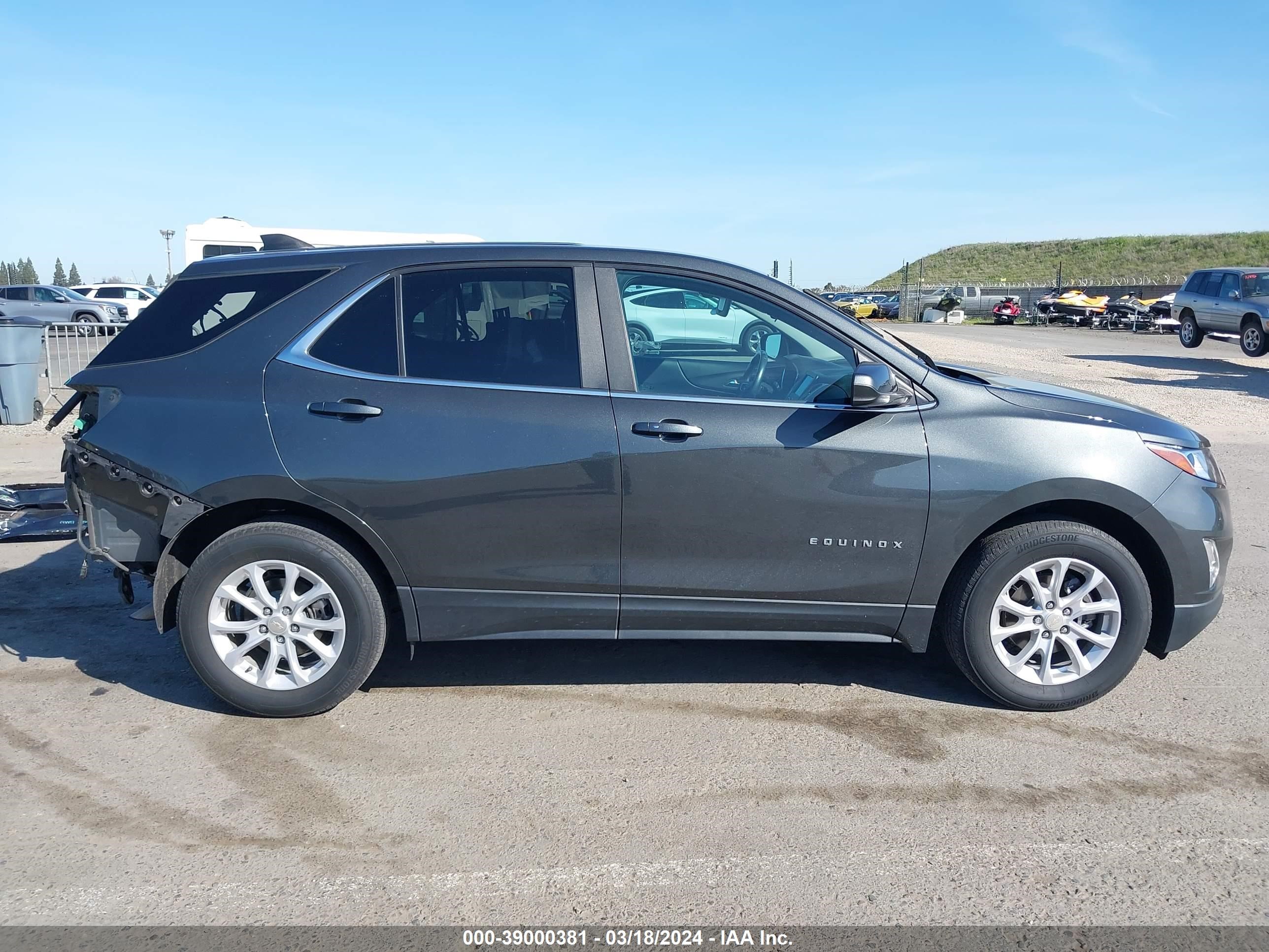 Photo 13 VIN: 3GNAXUEV2ML378672 - CHEVROLET EQUINOX 