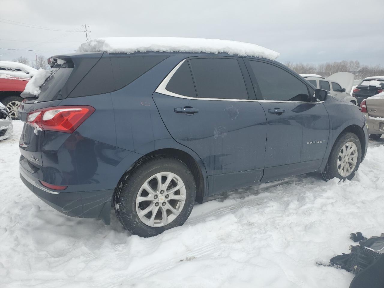 Photo 2 VIN: 3GNAXUEV3KL281039 - CHEVROLET EQUINOX 