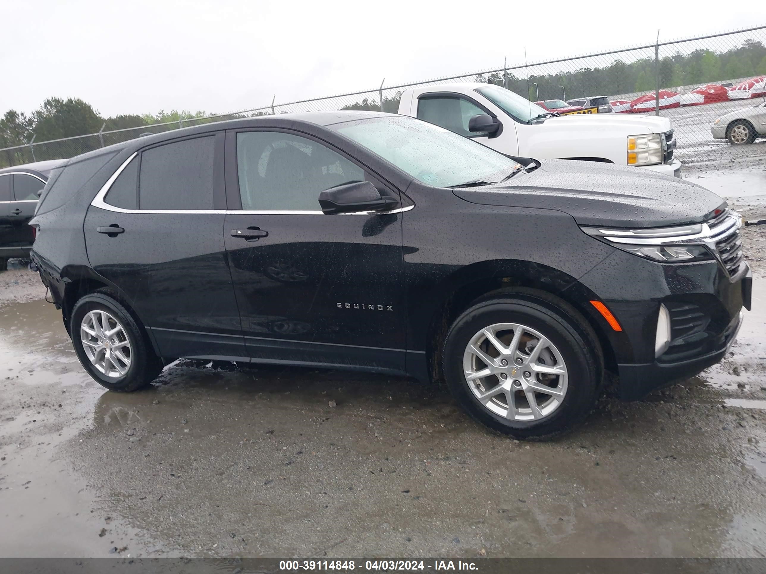 Photo 12 VIN: 3GNAXUEV3NL240981 - CHEVROLET EQUINOX 