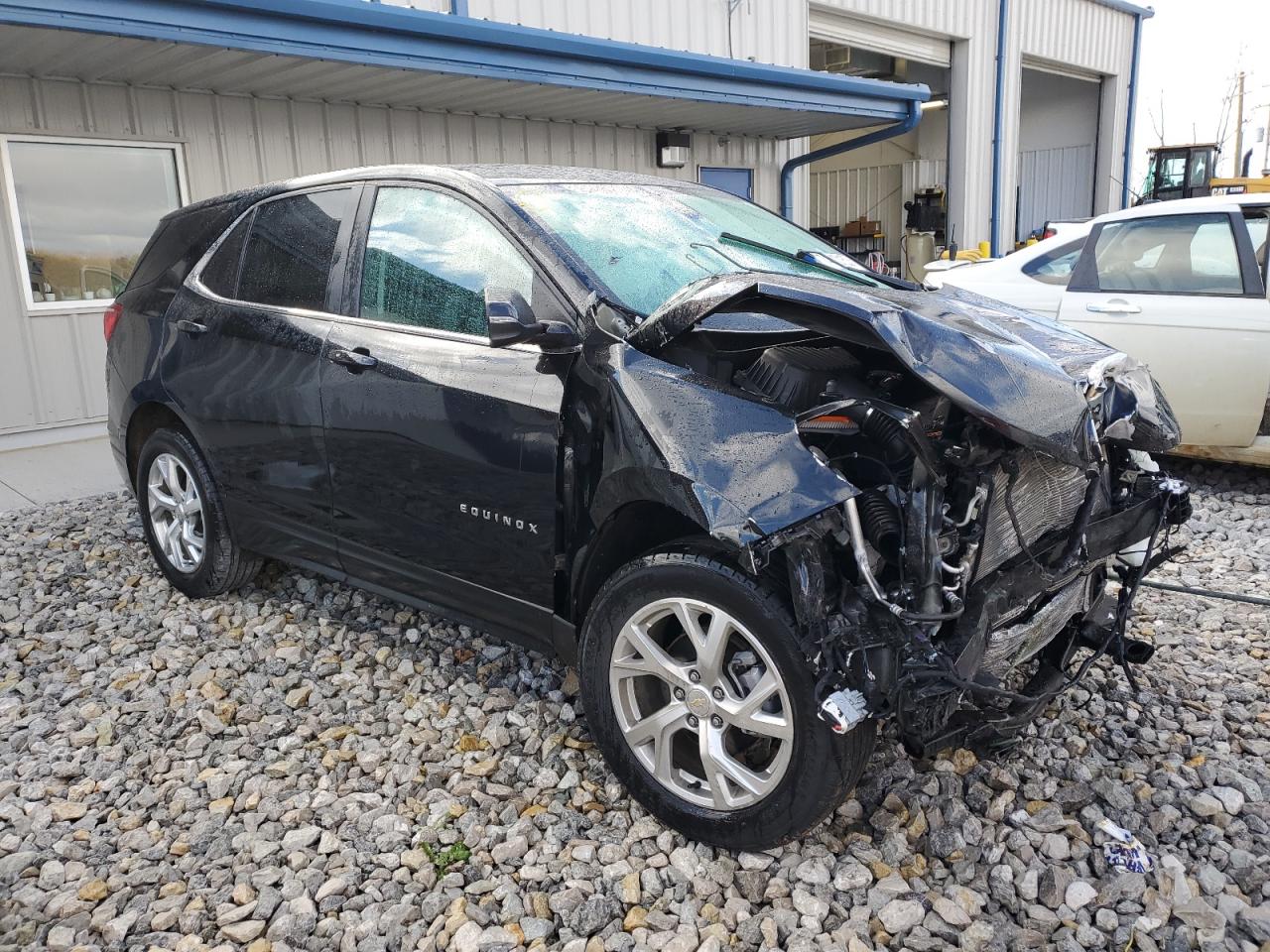 Photo 3 VIN: 3GNAXUEV4ML301365 - CHEVROLET EQUINOX 