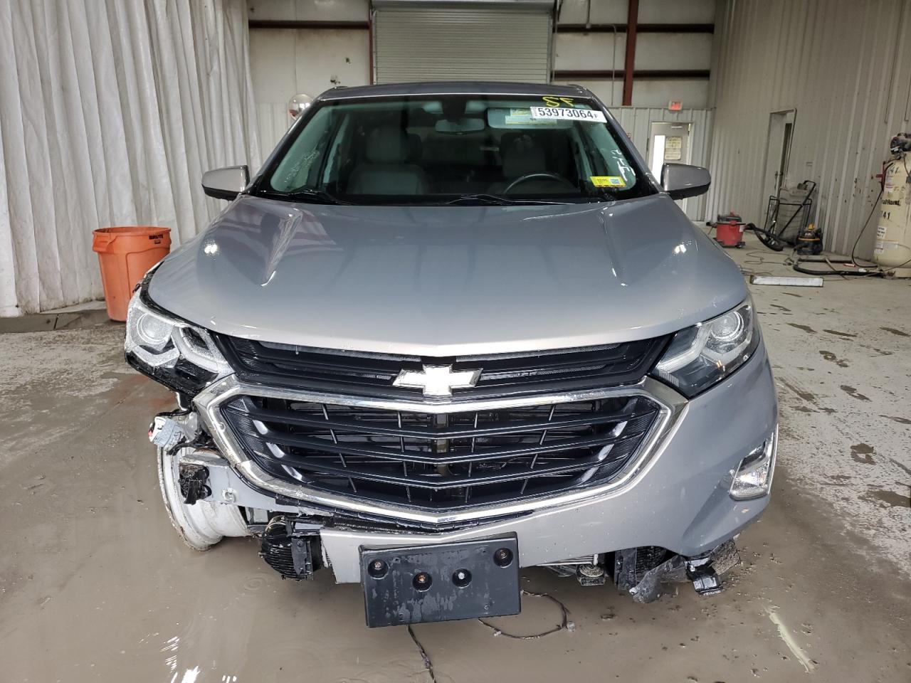 Photo 4 VIN: 3GNAXUEV5KS501268 - CHEVROLET EQUINOX 