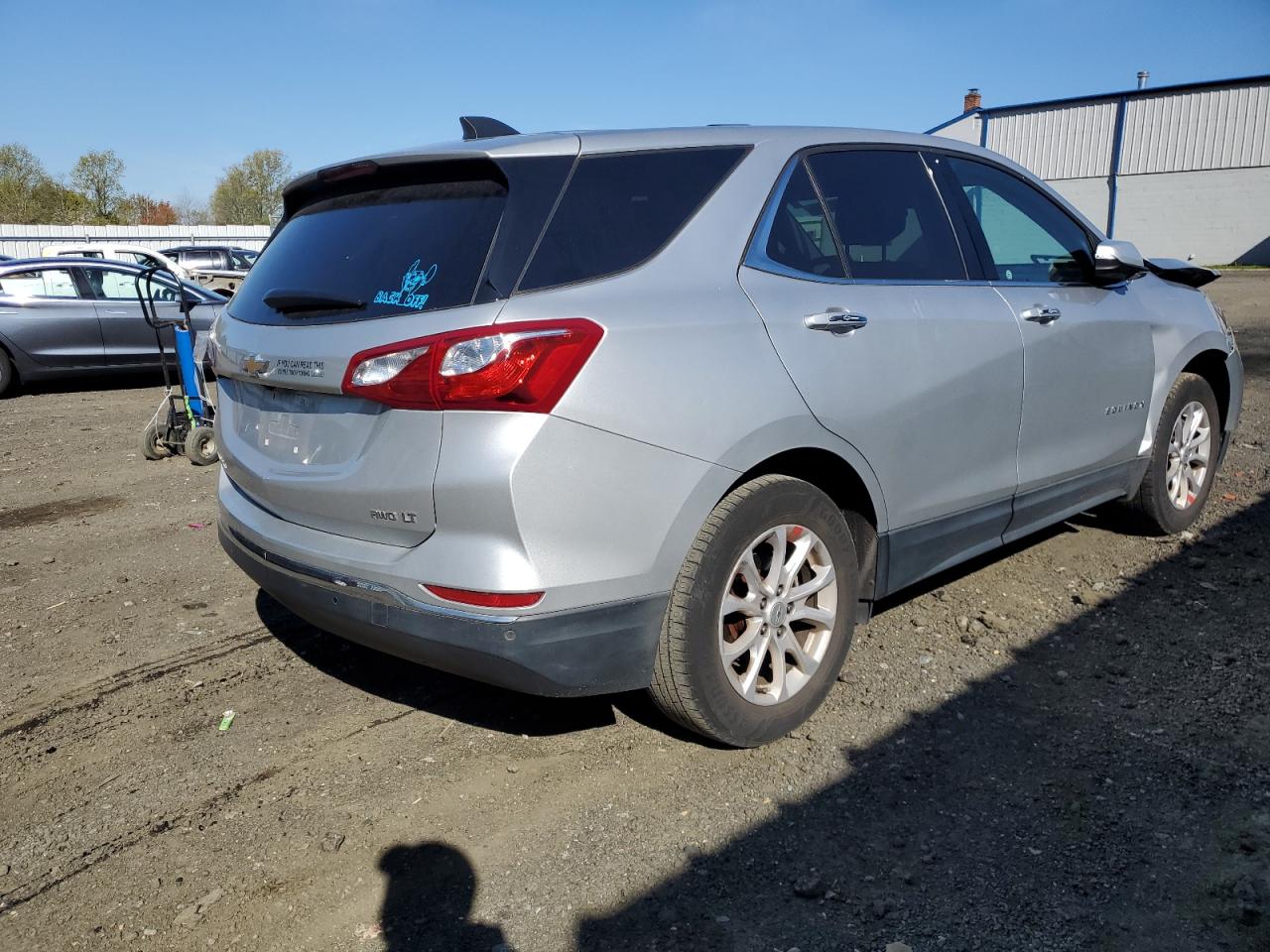 Photo 2 VIN: 3GNAXUEV5KS551202 - CHEVROLET EQUINOX 