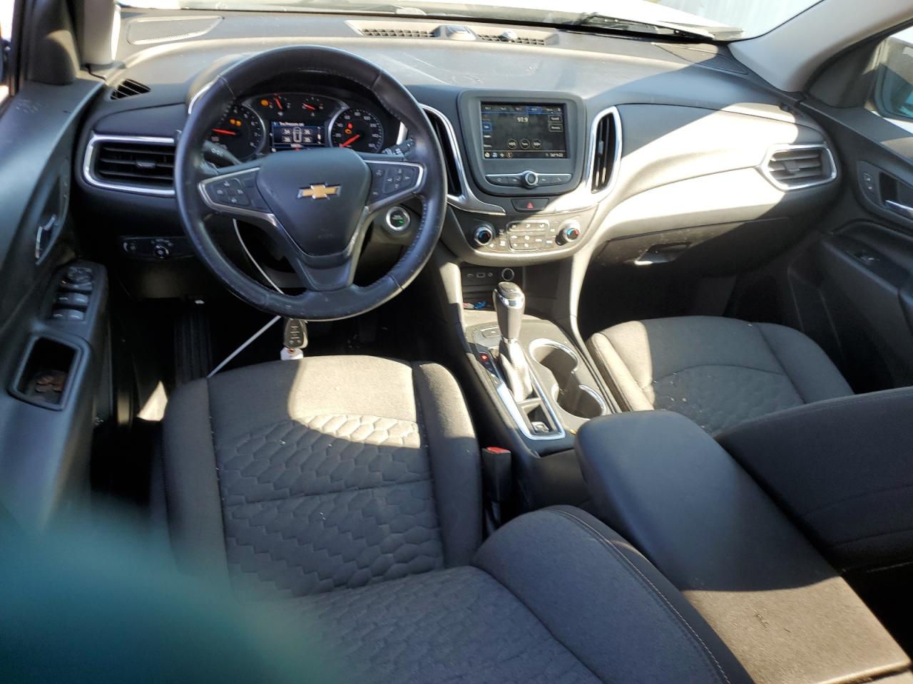 Photo 7 VIN: 3GNAXUEV5KS551202 - CHEVROLET EQUINOX 