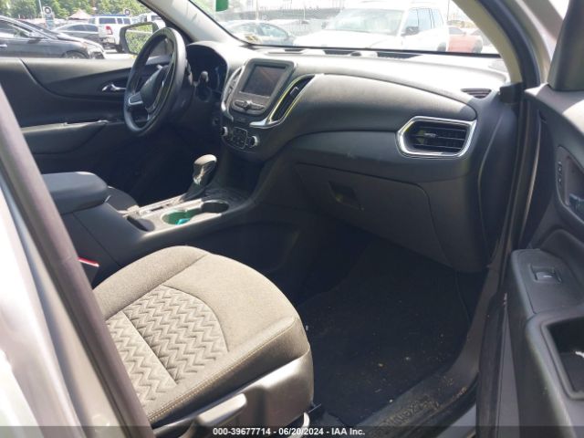 Photo 4 VIN: 3GNAXUEV5NL163420 - CHEVROLET EQUINOX 