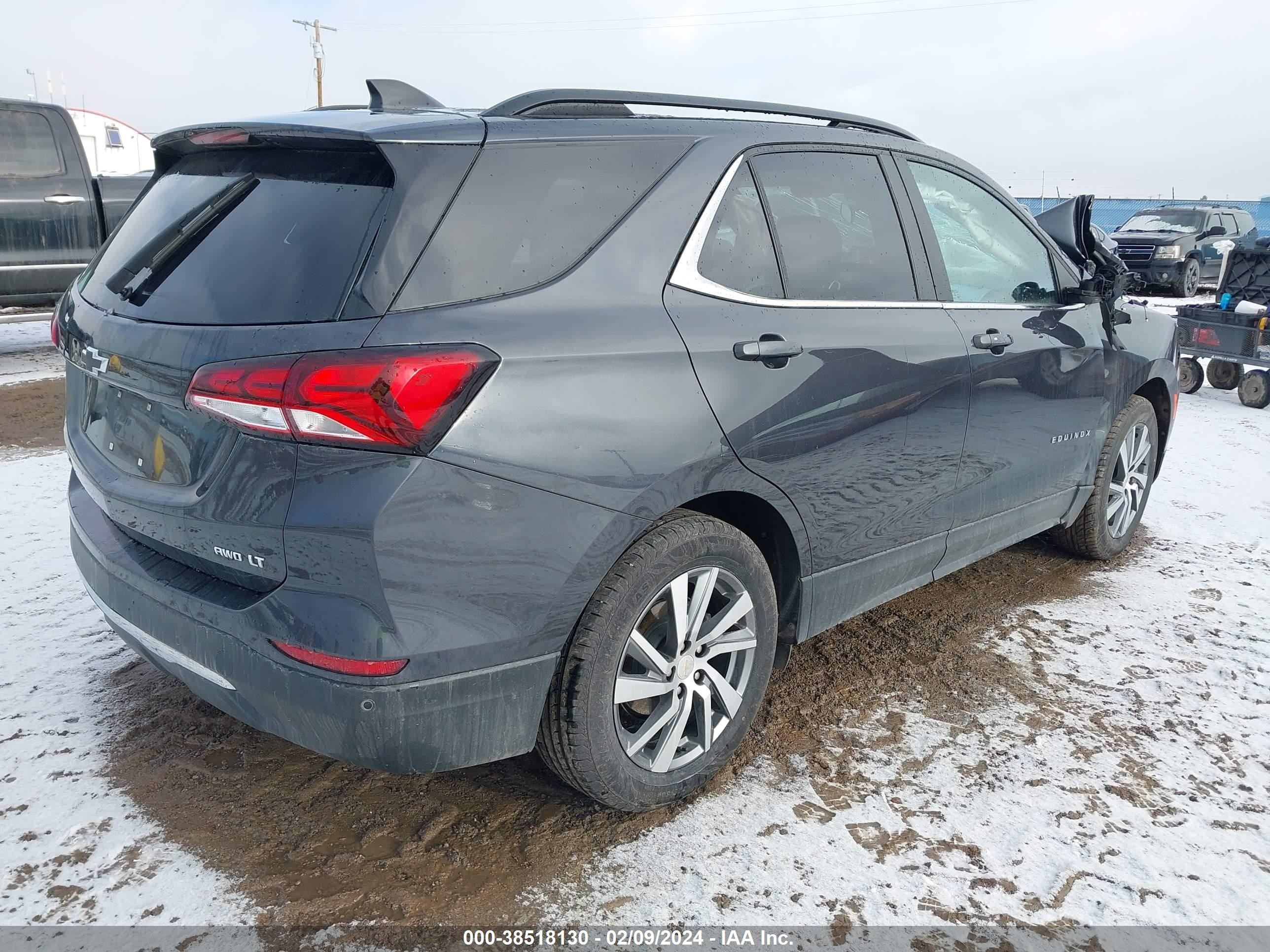 Photo 3 VIN: 3GNAXUEV5NS222665 - CHEVROLET EQUINOX 