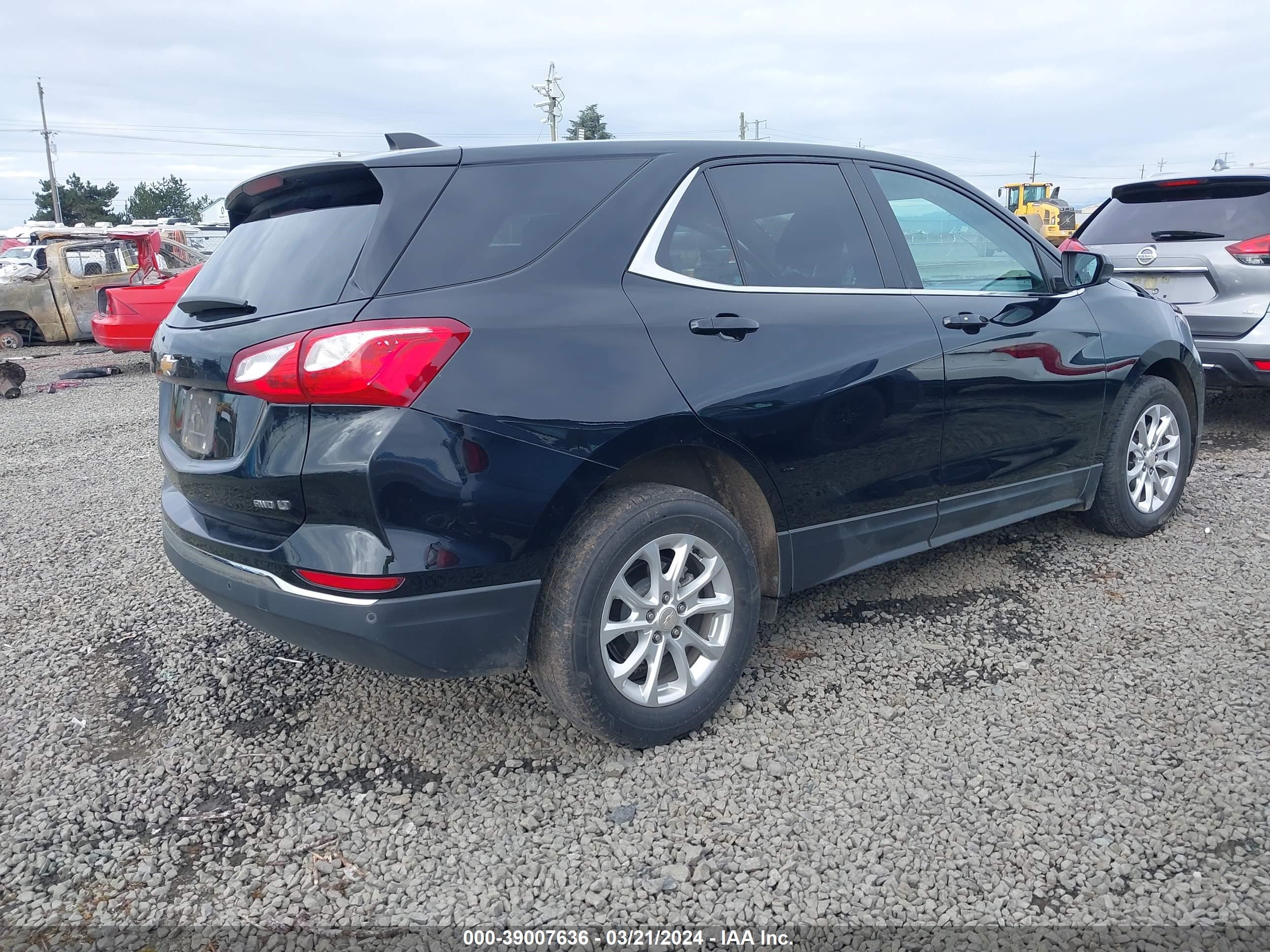 Photo 3 VIN: 3GNAXUEV7ML402805 - CHEVROLET EQUINOX 