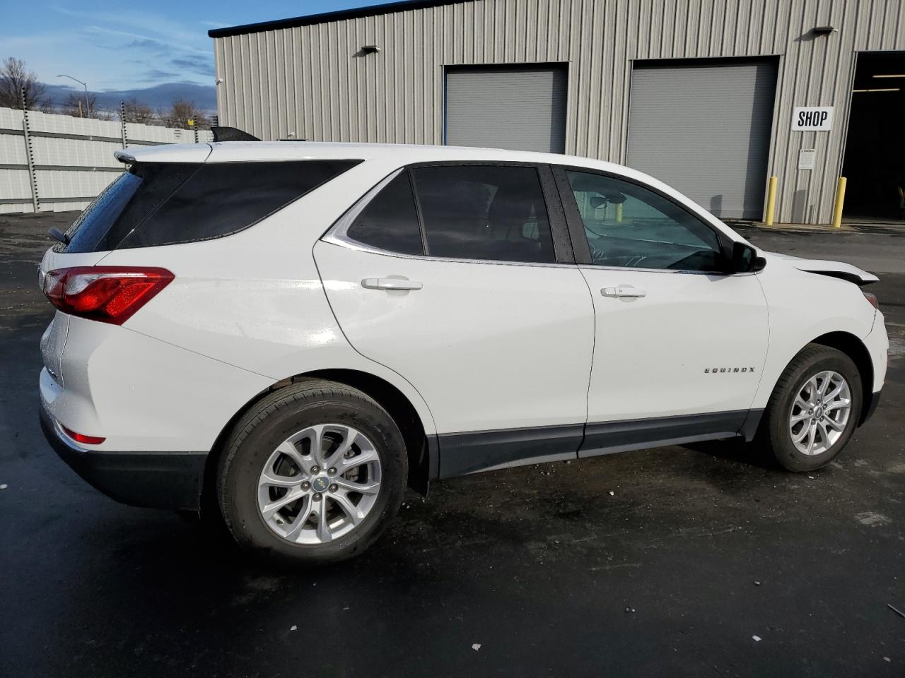 Photo 2 VIN: 3GNAXUEV7MS167537 - CHEVROLET EQUINOX 