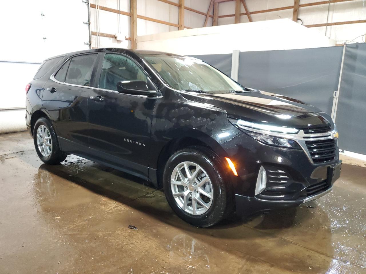 Photo 3 VIN: 3GNAXUEV7NL241065 - CHEVROLET EQUINOX 