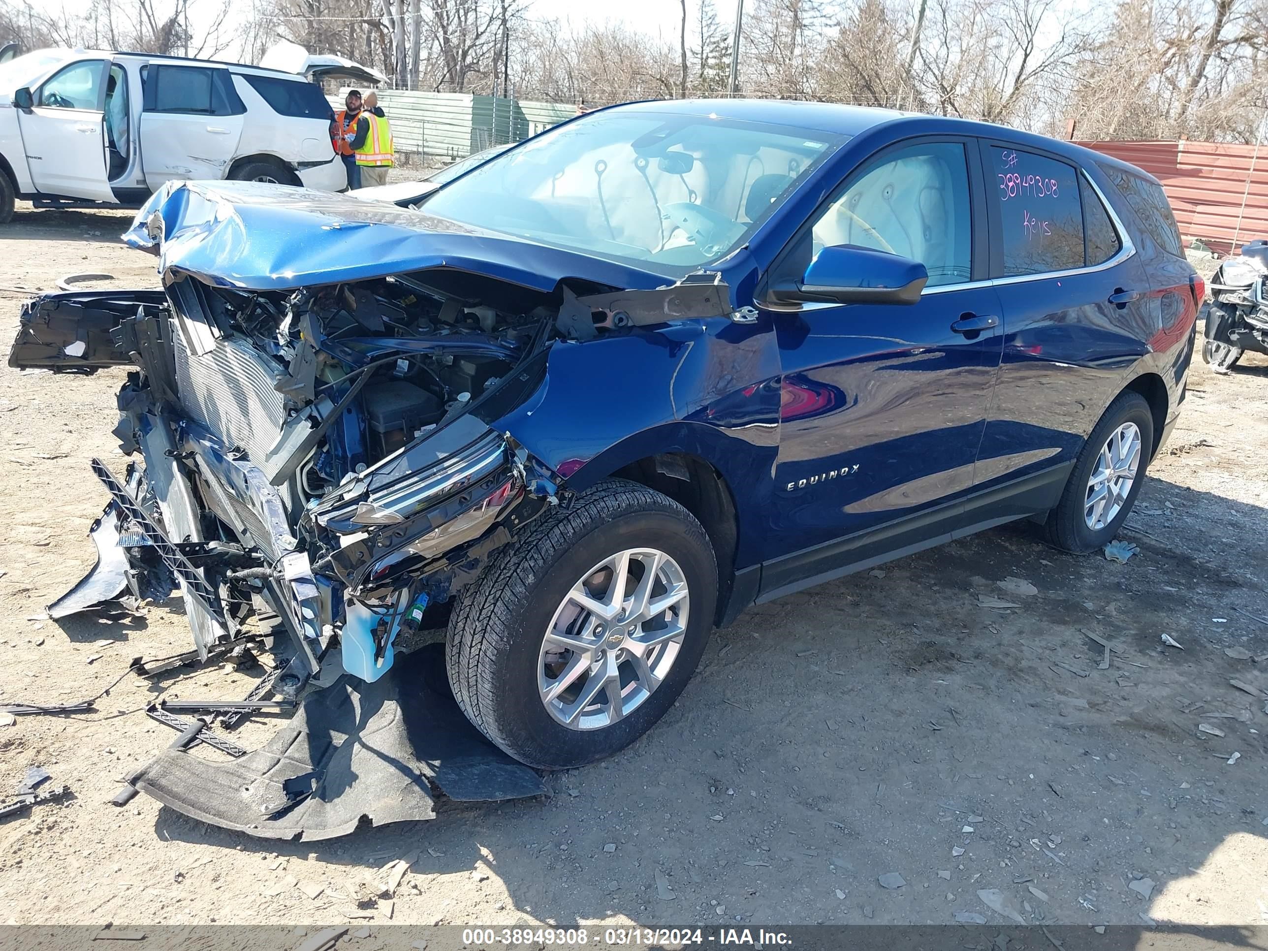 Photo 1 VIN: 3GNAXUEV8NL267335 - CHEVROLET EQUINOX 