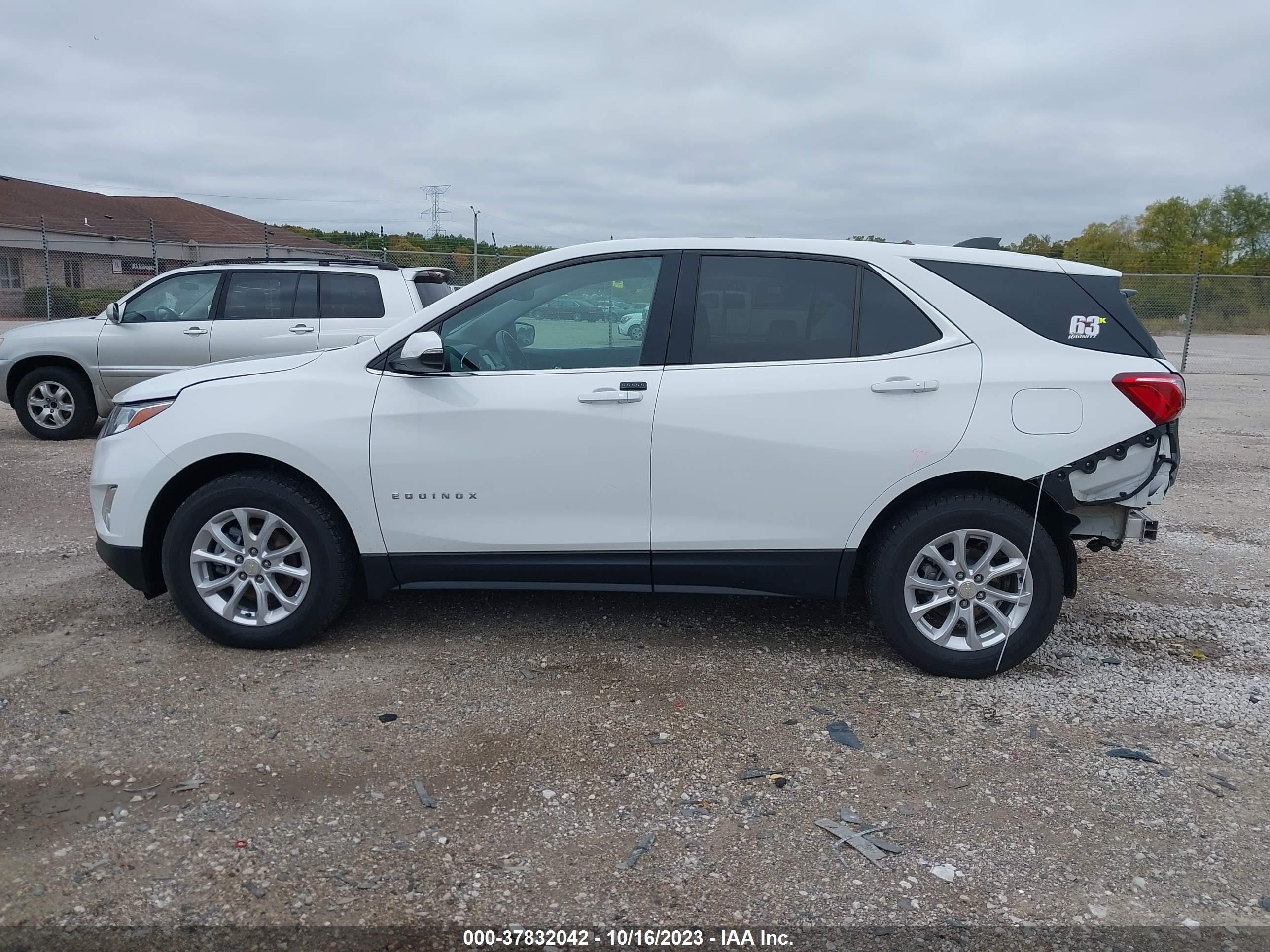 Photo 14 VIN: 3GNAXUEV9KS669317 - CHEVROLET EQUINOX 