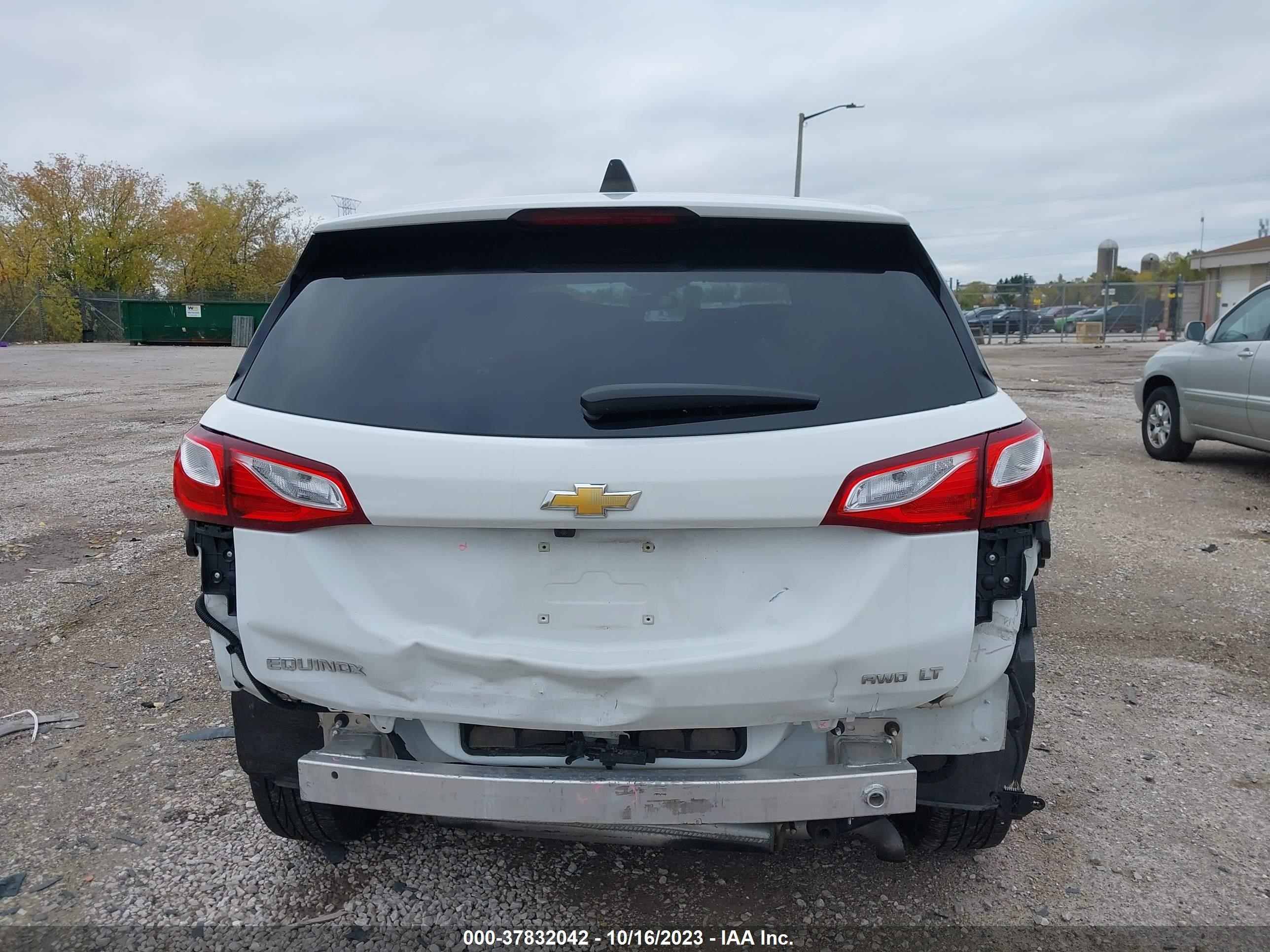 Photo 16 VIN: 3GNAXUEV9KS669317 - CHEVROLET EQUINOX 