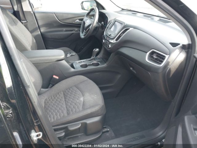 Photo 4 VIN: 3GNAXUEV9ML341439 - CHEVROLET EQUINOX 