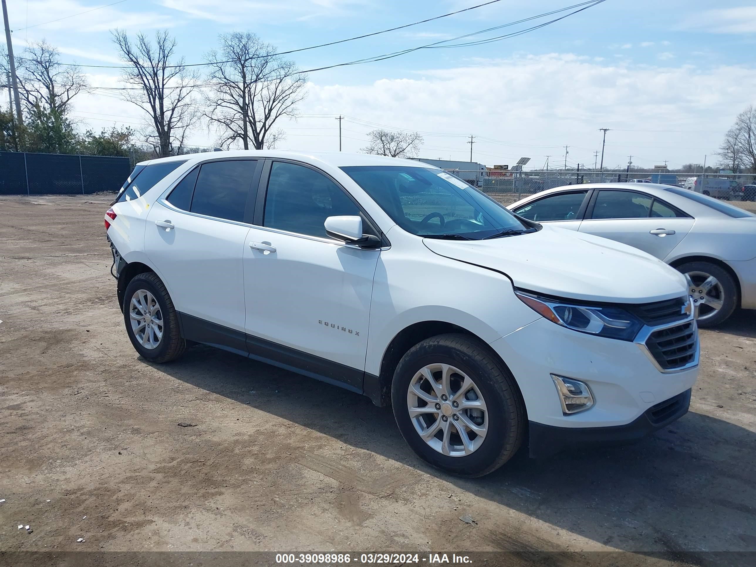 Photo 1 VIN: 3GNAXUEV9MS126813 - CHEVROLET EQUINOX 