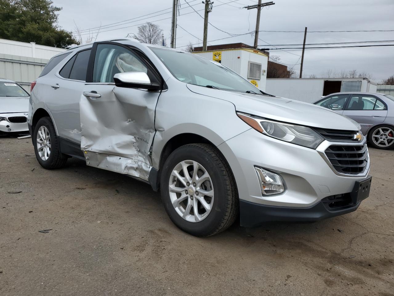 Photo 3 VIN: 3GNAXUEVXLS509934 - CHEVROLET EQUINOX 