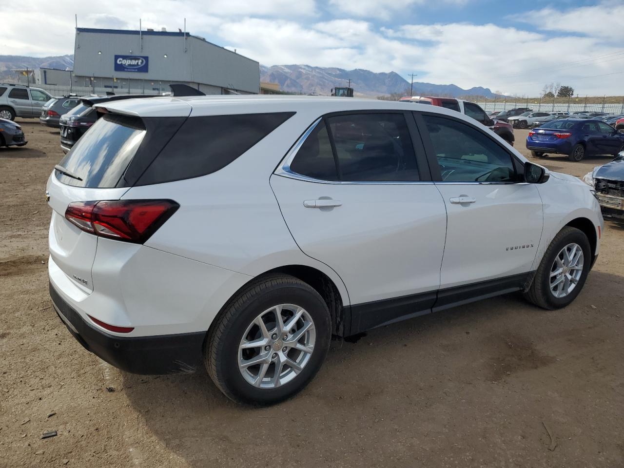 Photo 2 VIN: 3GNAXUEVXNL292141 - CHEVROLET EQUINOX 