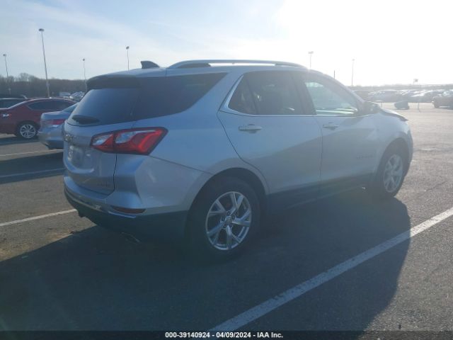 Photo 3 VIN: 3GNAXVEX7KS630409 - CHEVROLET EQUINOX 