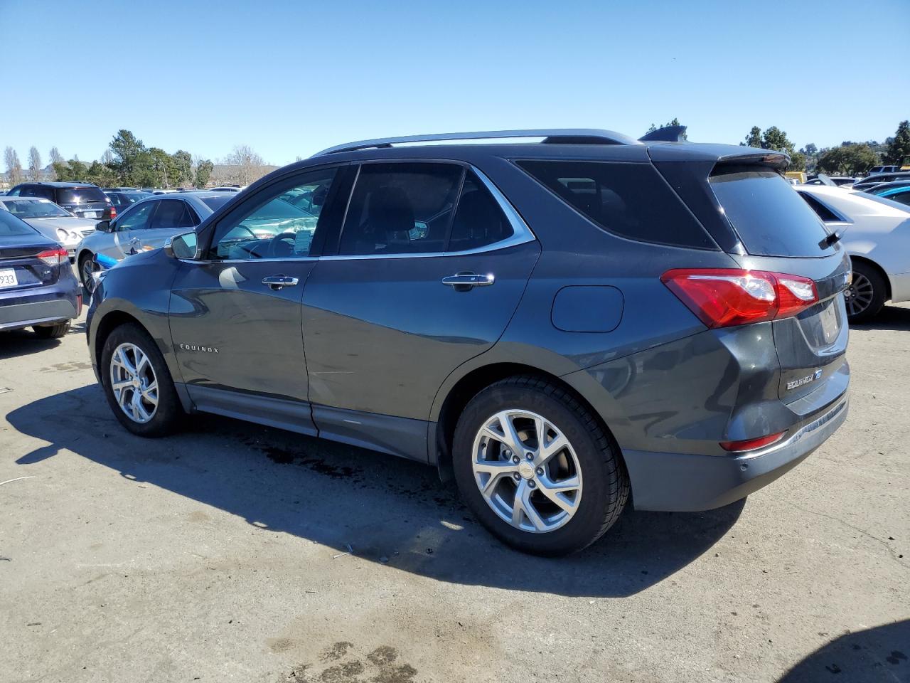 Photo 1 VIN: 3GNAXXEU2JL166679 - CHEVROLET EQUINOX 