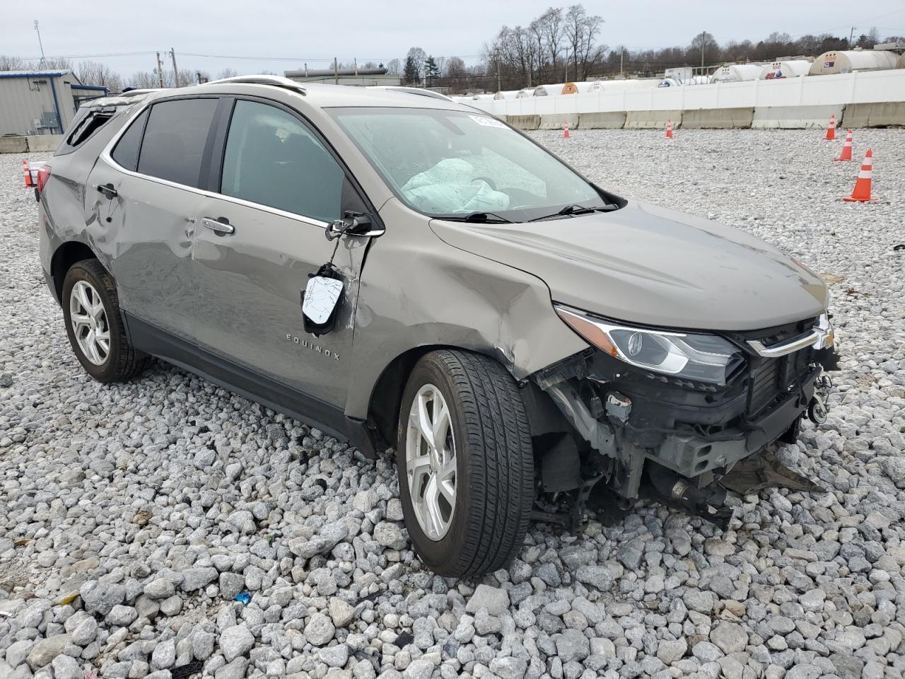 Photo 3 VIN: 3GNAXXEV3KS519379 - CHEVROLET EQUINOX 