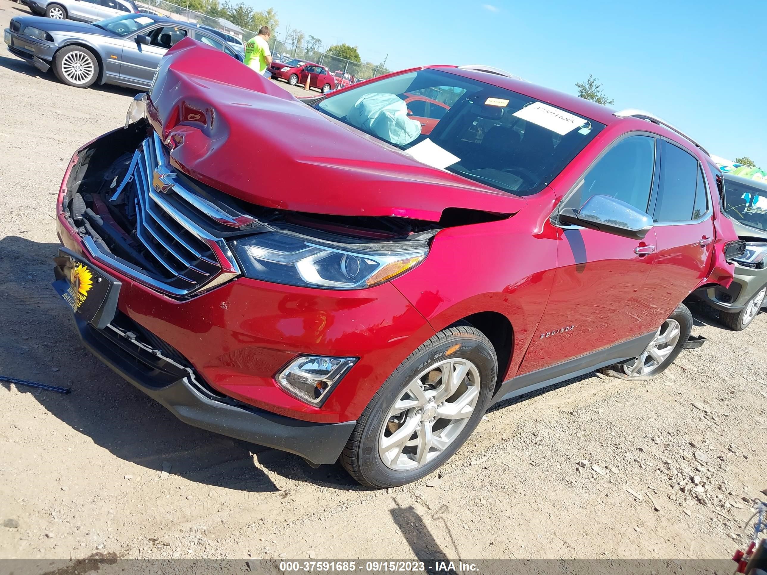 Photo 1 VIN: 3GNAXXEV8KS617310 - CHEVROLET EQUINOX 