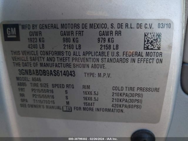 Photo 8 VIN: 3GNBABDB9AS614043 - CHEVROLET HHR 