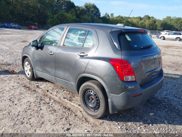 Photo 2 VIN: 3GNCJKSB0GL151770 - CHEVROLET TRAX 