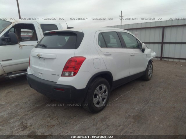 Photo 3 VIN: 3GNCJKSB0GL254753 - CHEVROLET TRAX 