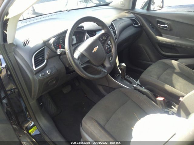 Photo 4 VIN: 3GNCJKSB0HL237629 - CHEVROLET TRAX 