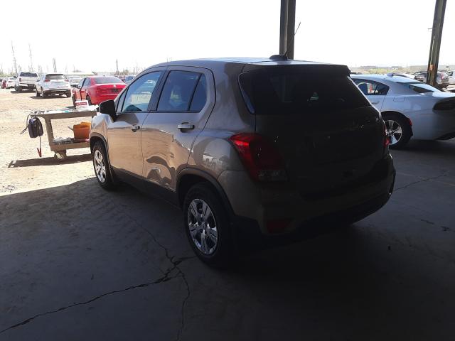 Photo 2 VIN: 3GNCJKSB0JL323545 - CHEVROLET TRAX LS 