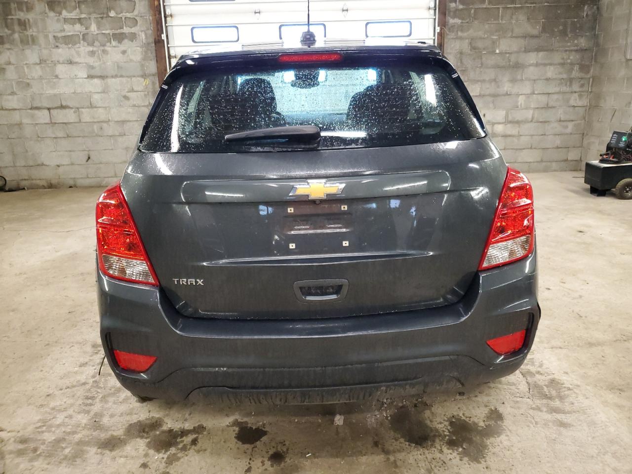 Photo 5 VIN: 3GNCJKSB0KL138039 - CHEVROLET TRAX 